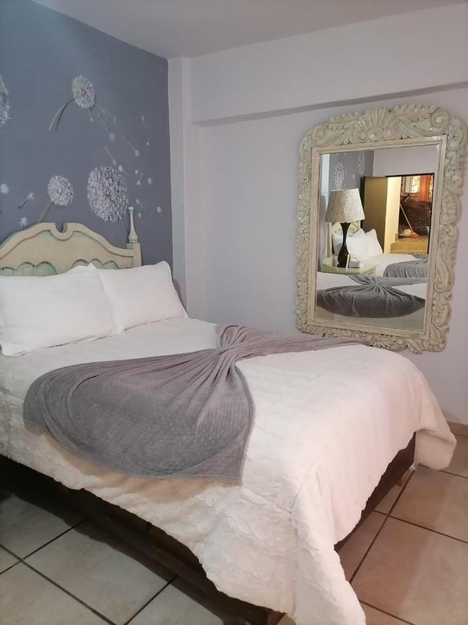 Hotel Santa Ana Альенде Экстерьер фото